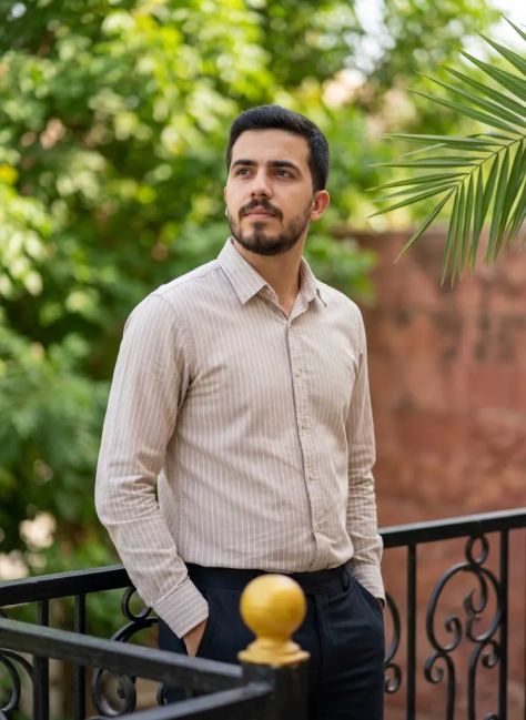 Photorealistic Portrait Natural Bokeh